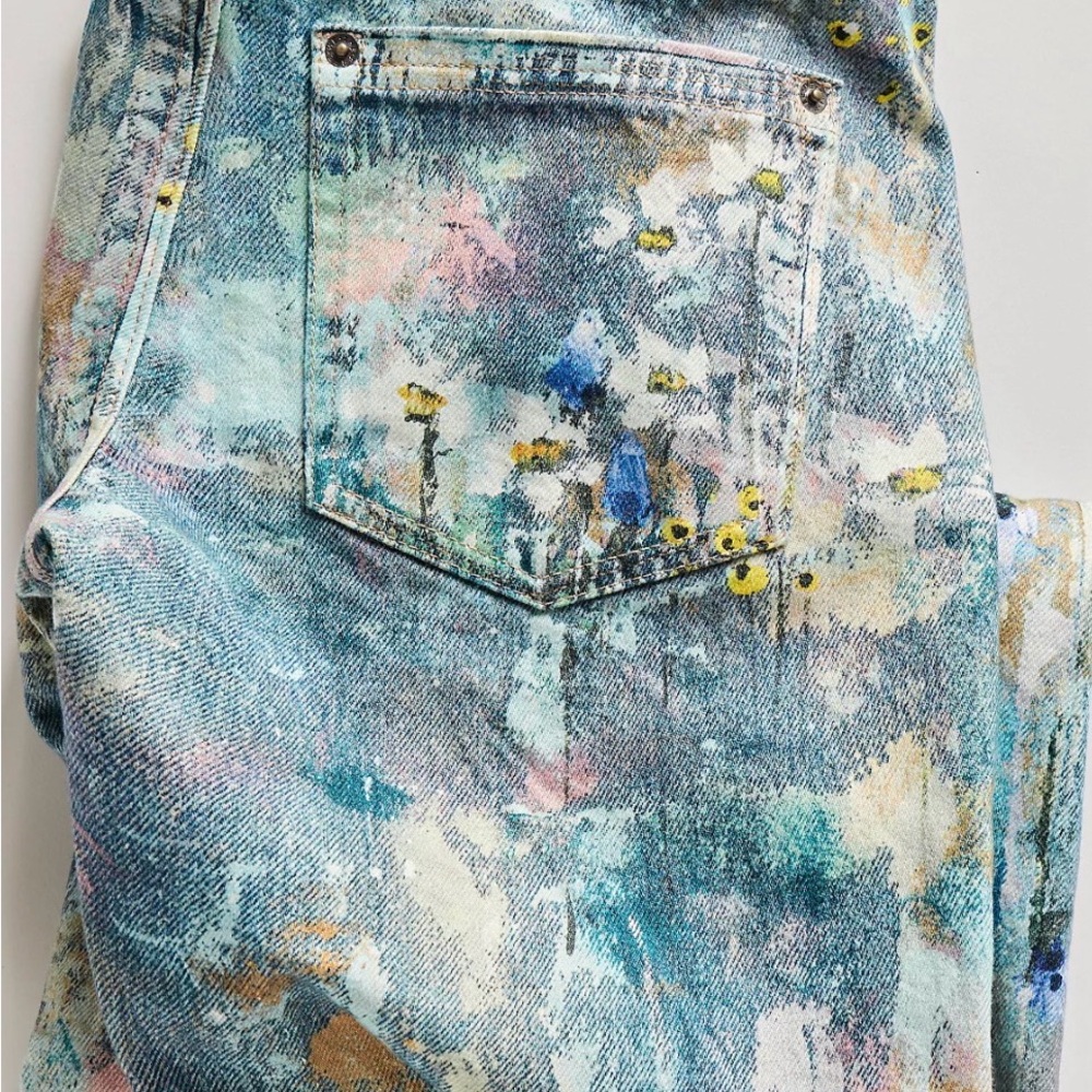 We The Free Tennessee Low Rise Illusion Jean 33 sold out size*** Run small!! - Picture 2 of 2